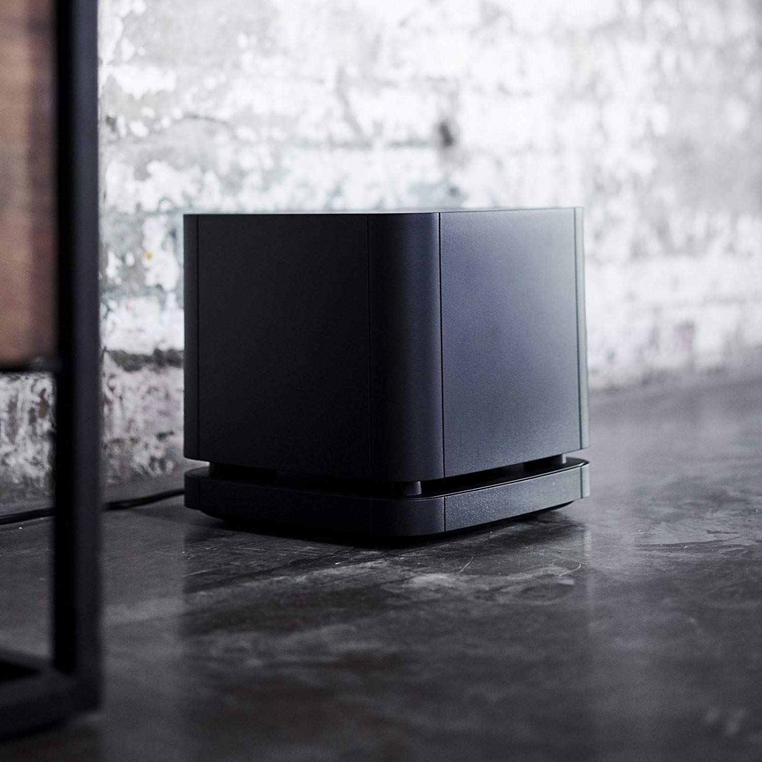 bose-bass-module-500-subwoofer-wireless-bass-module-for-the-bose-soundbar-500-70 image 2